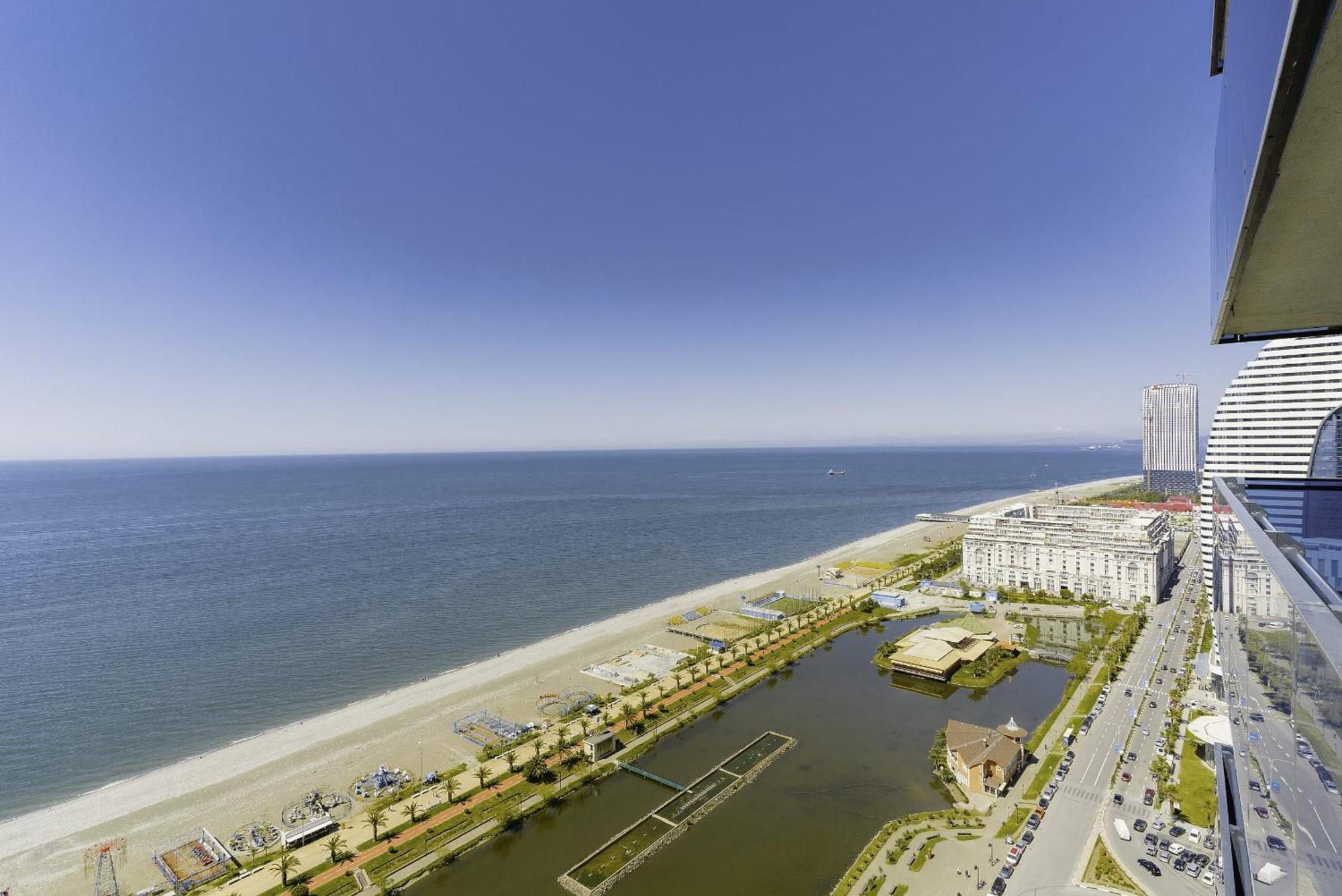 Luxury Beach Front Hotel Batumi Exteriér fotografie