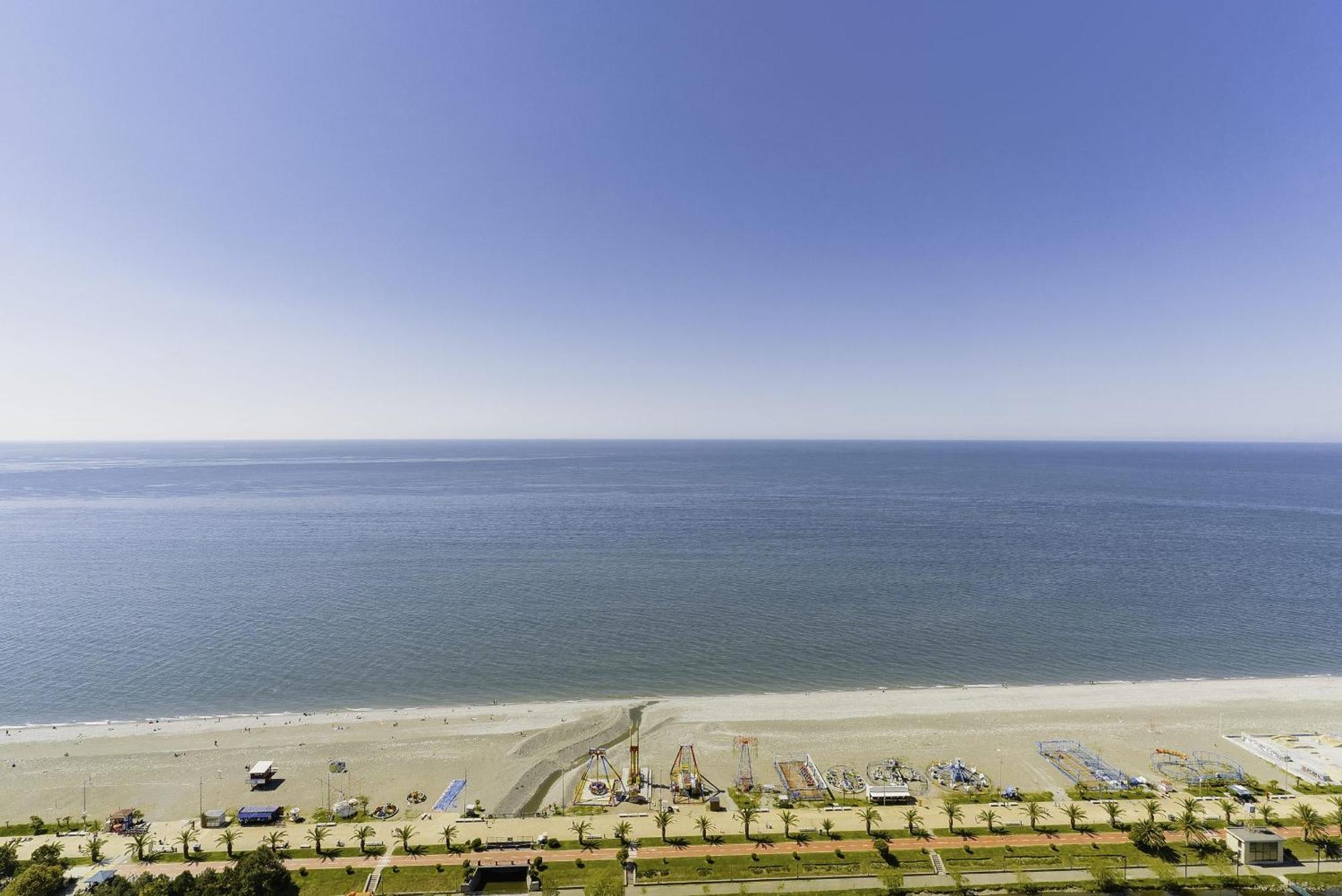 Luxury Beach Front Hotel Batumi Exteriér fotografie