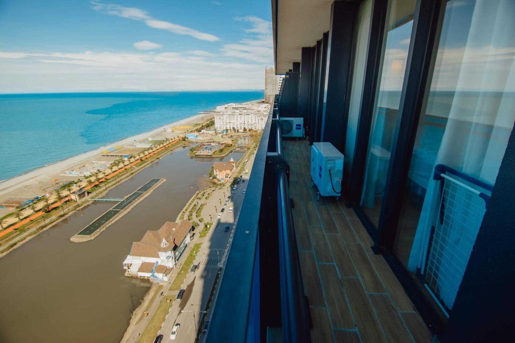 Luxury Beach Front Hotel Batumi Exteriér fotografie