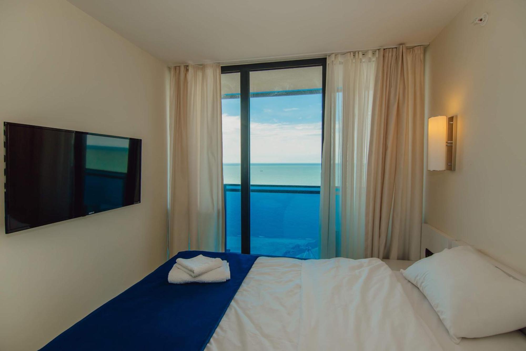Luxury Beach Front Hotel Batumi Exteriér fotografie
